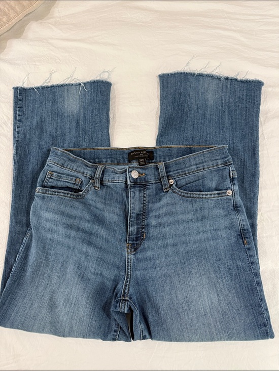 Banana Republic Denim - Banana Republic Light Blue Frayed Hem Cropped Jeans